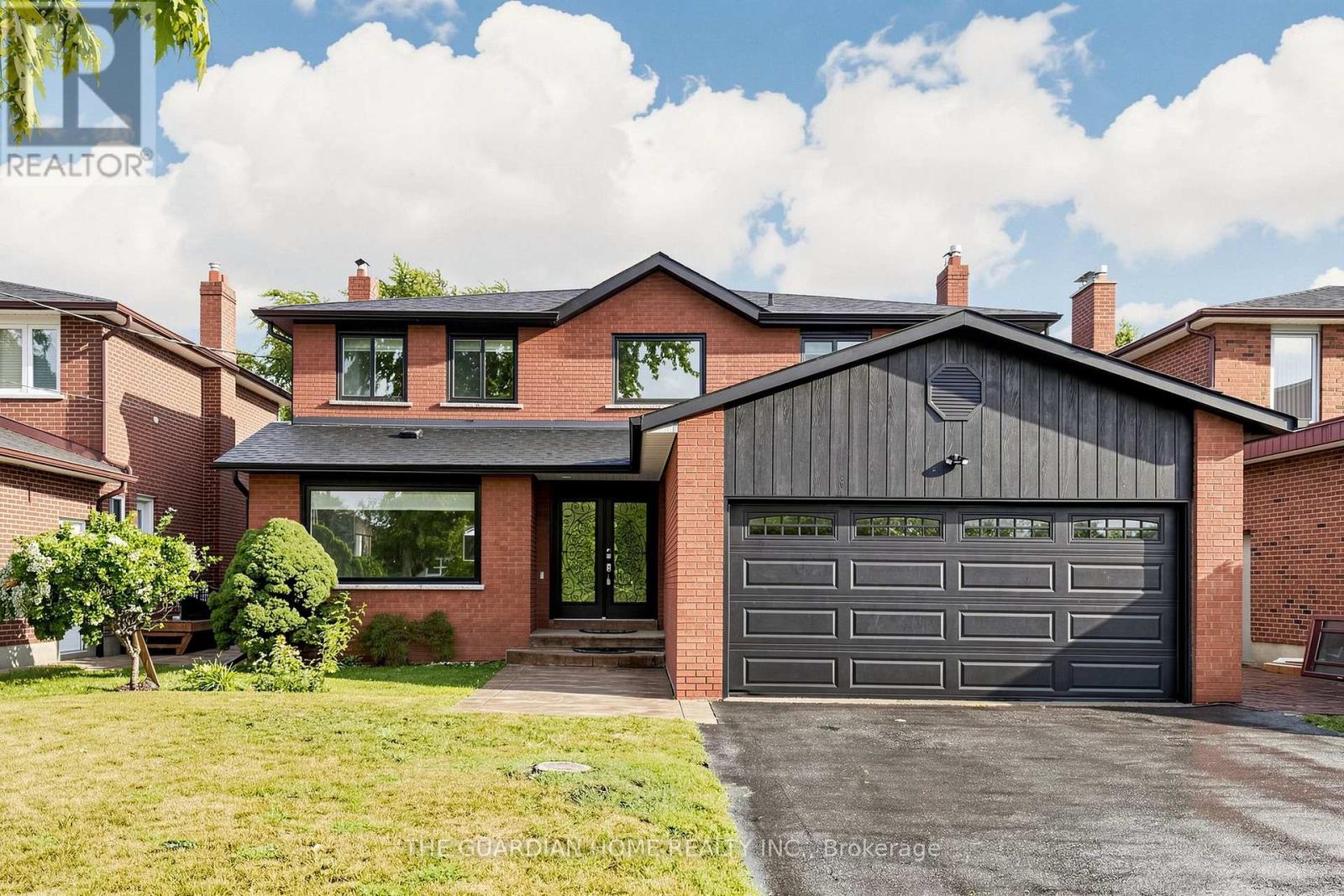 Front exterior of 421 Carrville Road in Richmond Hill